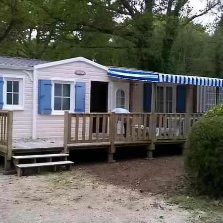 Mobile Confort Dans Un 4 Etoiles Camping Pont-Aven