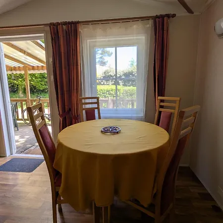 Camping Mobile Confort Dans Un 4 Etoiles Pont-Aven